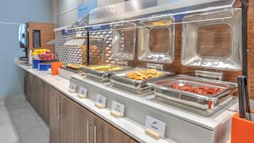 Gratis morgenmadsbuffet hver dag