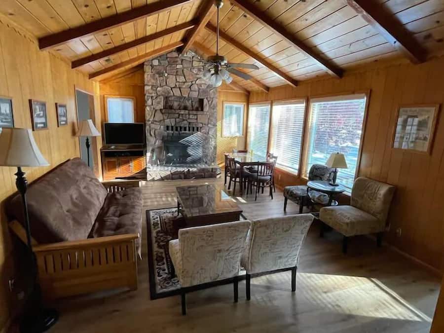 Deluxe Room, Multiple Beds | Living area | 42-inch flat-screen TV with satellite channels, TV