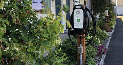 Super 8 by Wyndham Florence OR