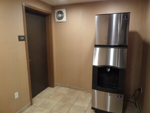 Property amenity - Hampton Inn & Suites Bakersfield/Hwy 58, CA (Bakersfield)