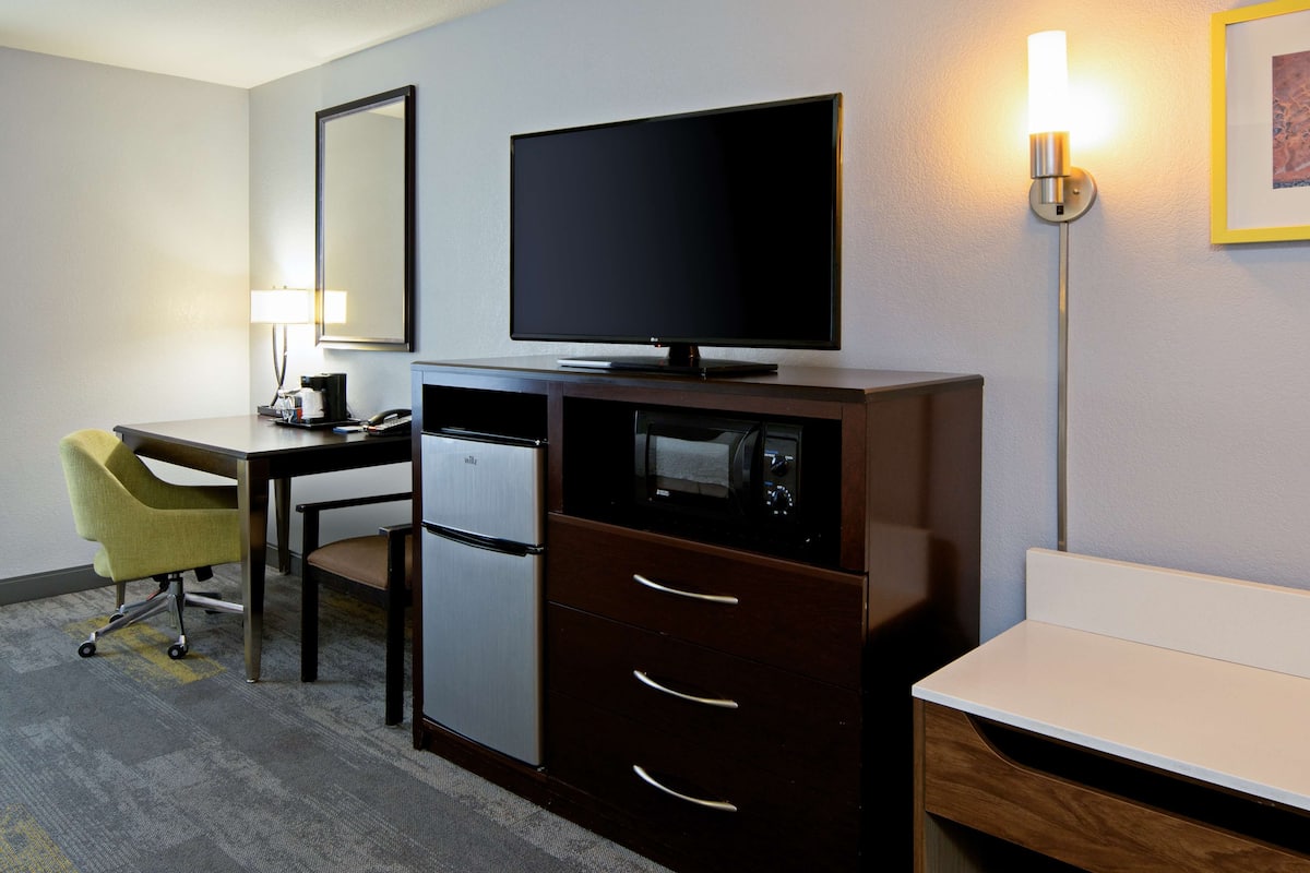 room, 2 double beds, accessible, bathtub | premium bedding, in-room safe, blackout curtains, soundproofing