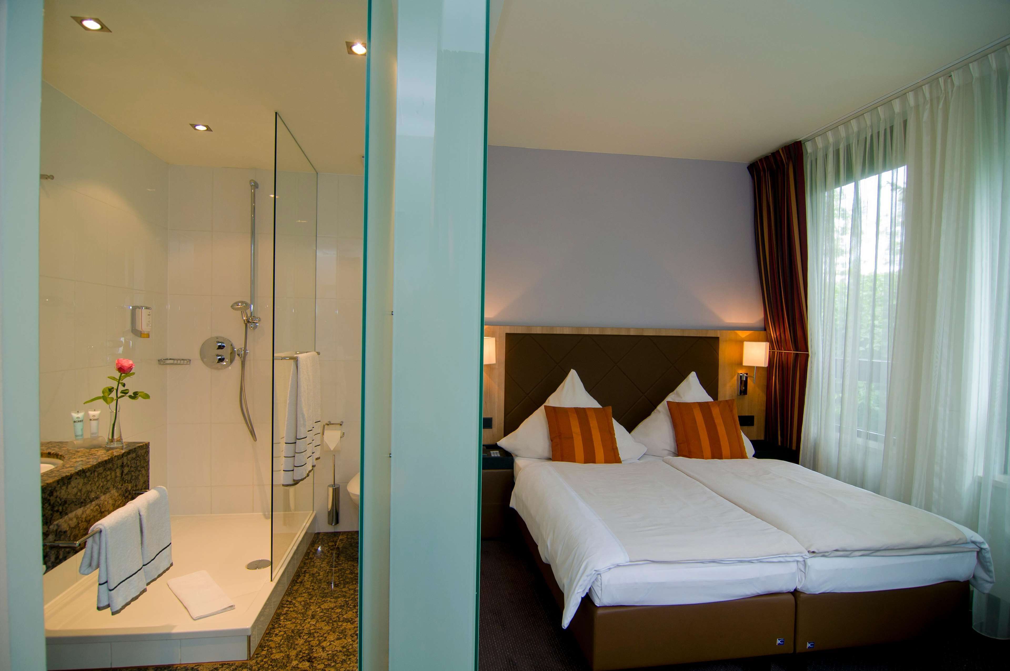 Habitación Business con 2 camas individuales | Caja fuerte, escritorio, sistema de insonorización y wifi gratis