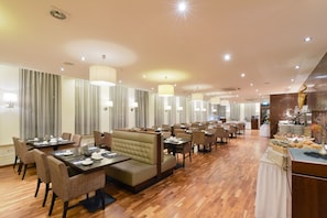 Daily buffet breakfast (EUR 19 per person)