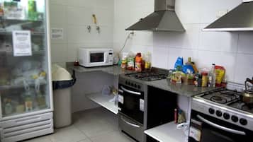 Kühlschrank, Mikrowelle