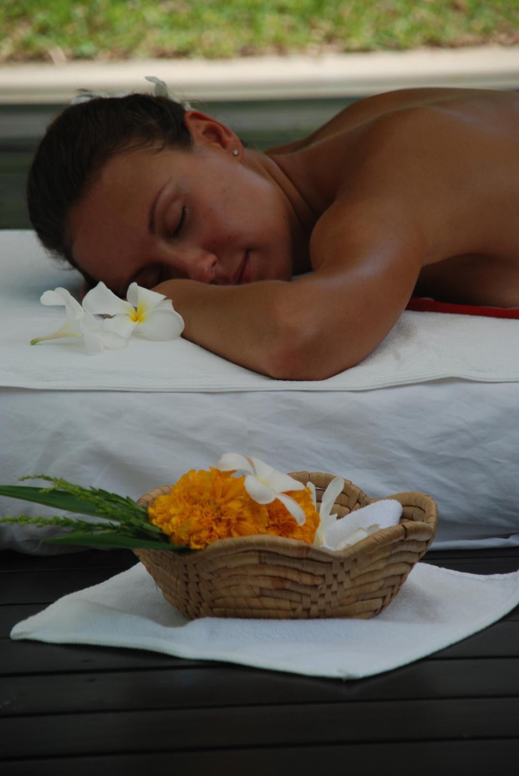 body treatments, massages