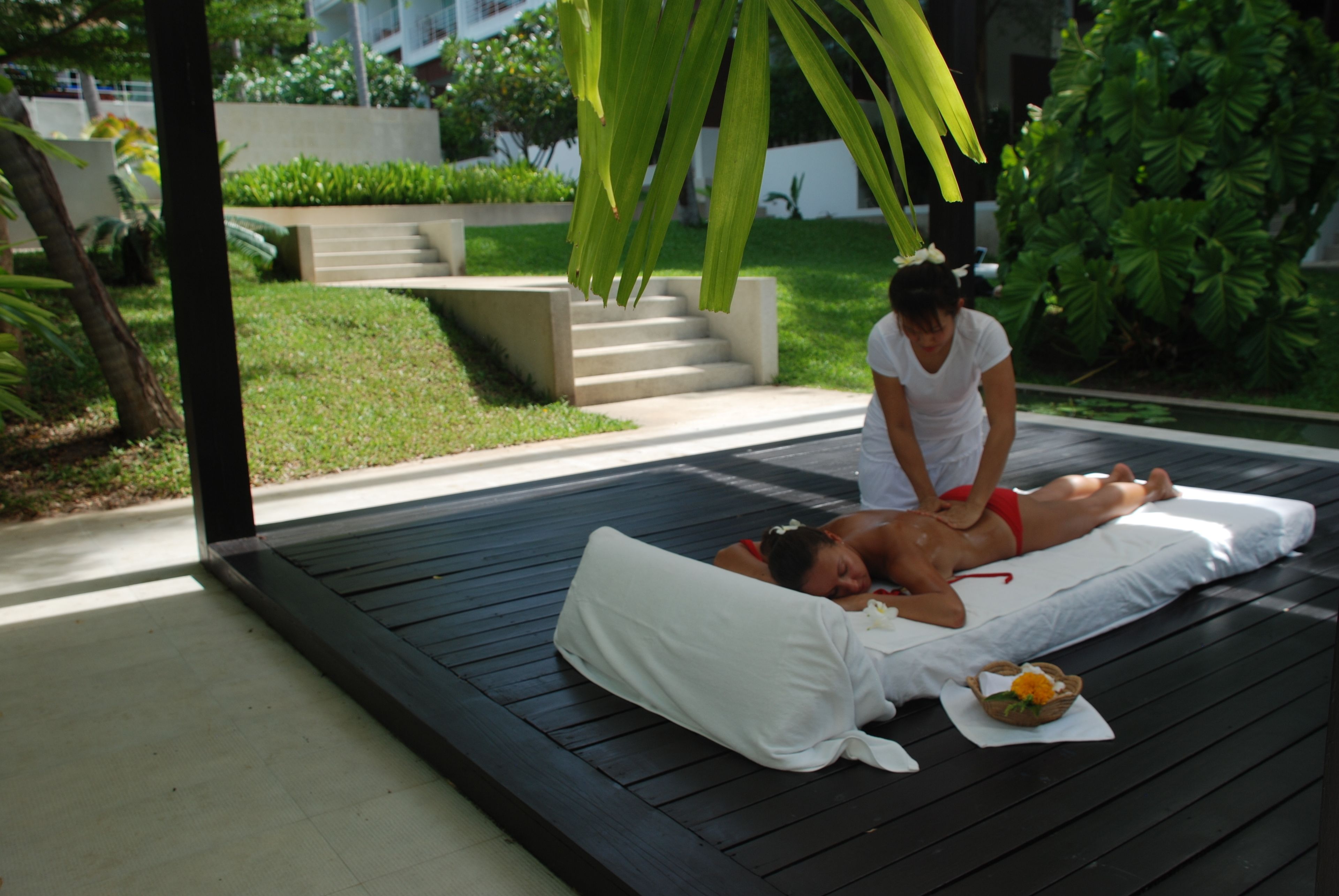 body treatments, massages