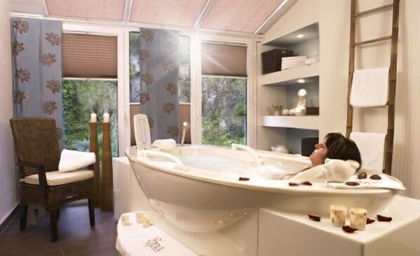 Outdoor treatment areas, body treatments, aromatherapy