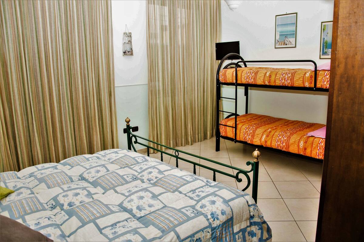 1 bedroom, down comforters, WiFi (free), bed sheets