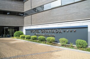 Πρόσοψη καταλύματος