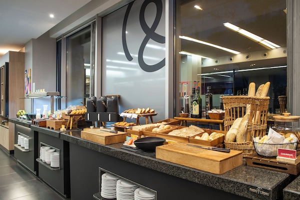 Daily buffet breakfast (EUR 14 per person)