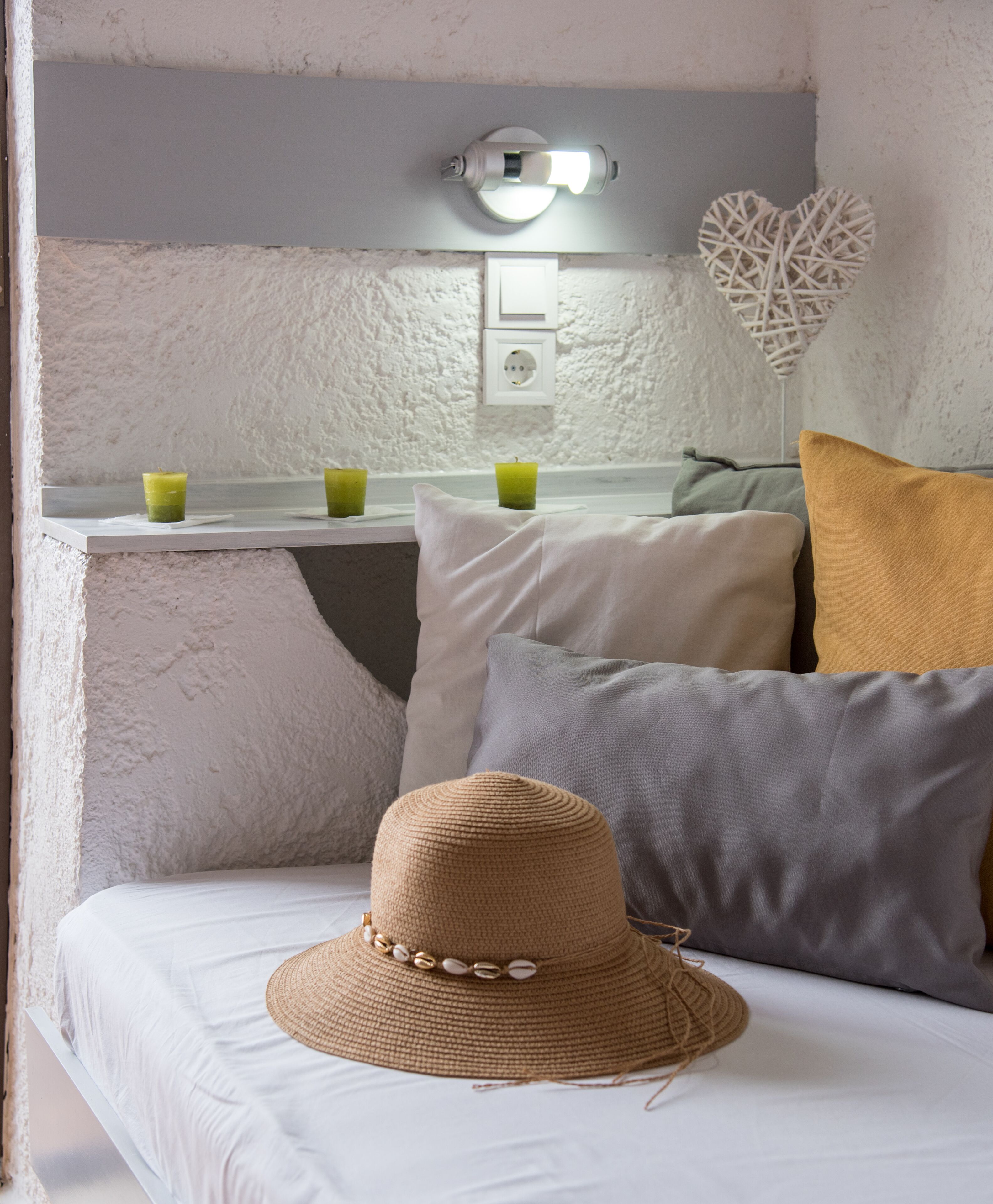 Egyptian cotton sheets, in-room safe, free WiFi, bed sheets