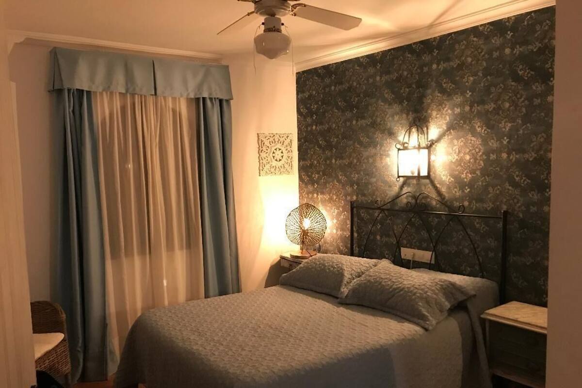 In-room safe, desk, soundproofing, WiFi (free)