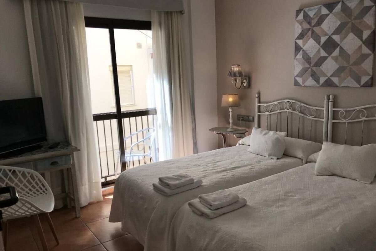 In-room safe, desk, soundproofing, WiFi (free)