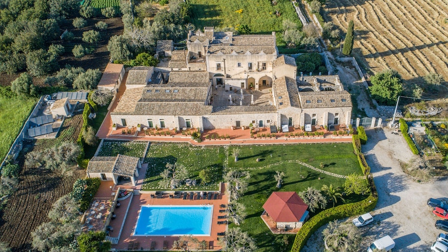 Torre Don Virgilio Country Hotel