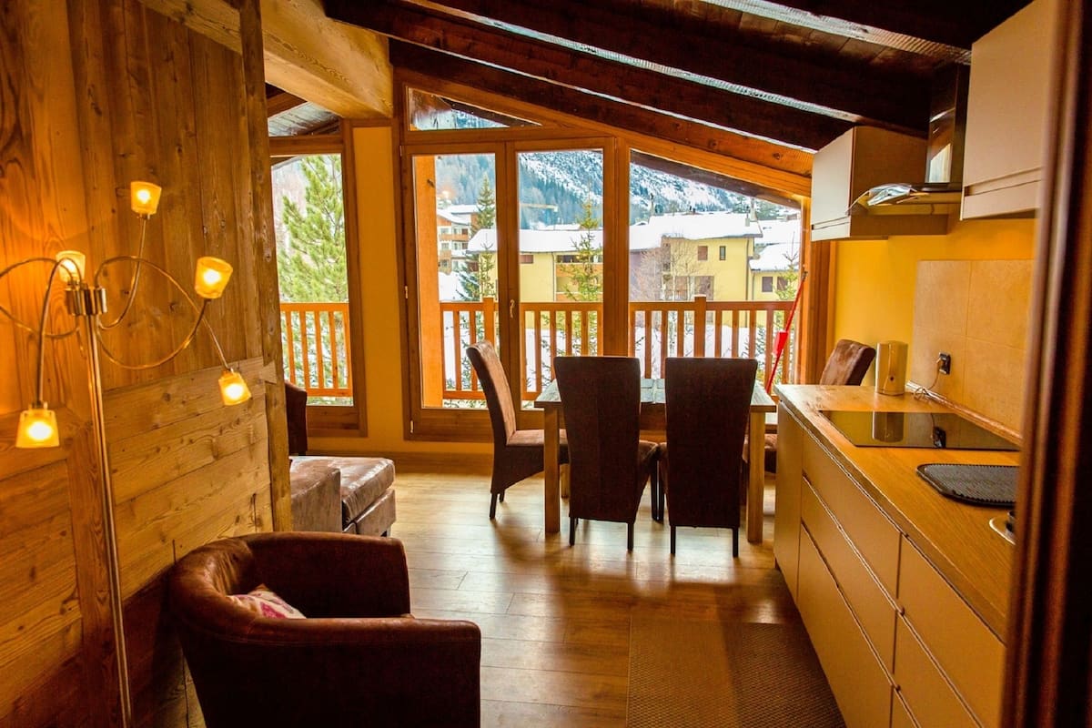 Superior Apartment, 3 Bedrooms, Kitchen, Mountain View | Private kitchen | Toaster