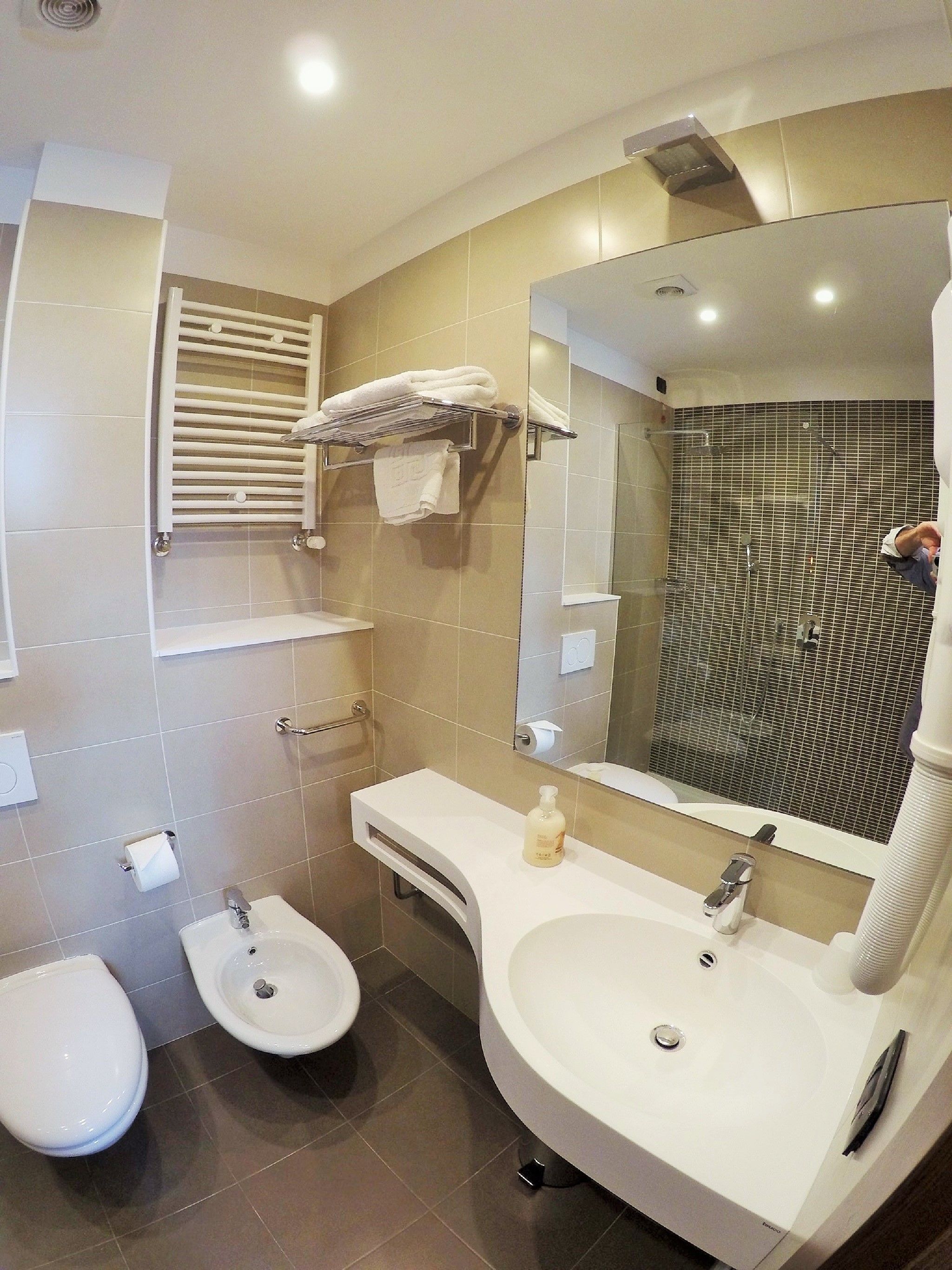 family apartment, 2 bedrooms, kitchen, garden view | down duvets, tempur-pedic beds, in-room safe, soundproofing