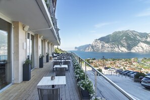 Terrace/patio - Garda Hotel Forte Charme (Nago-Torbole)