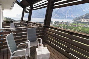 Double or Twin Room, Lake View | Balcony view - Garda Hotel Forte Charme (Nago-Torbole)