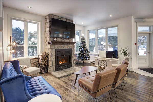 Lobby lounge - 900 Tremblant (Mont-Tremblant)