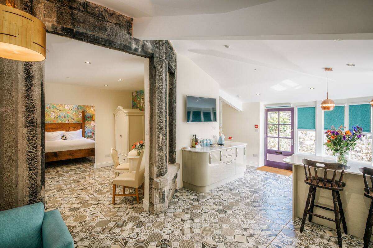 Superior-Apartment, 1Â King-Bett, Whirlpool | Eigene KĂŒche