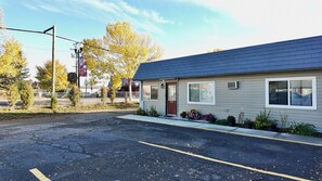 Front of property - Prince Motel (Prince George)