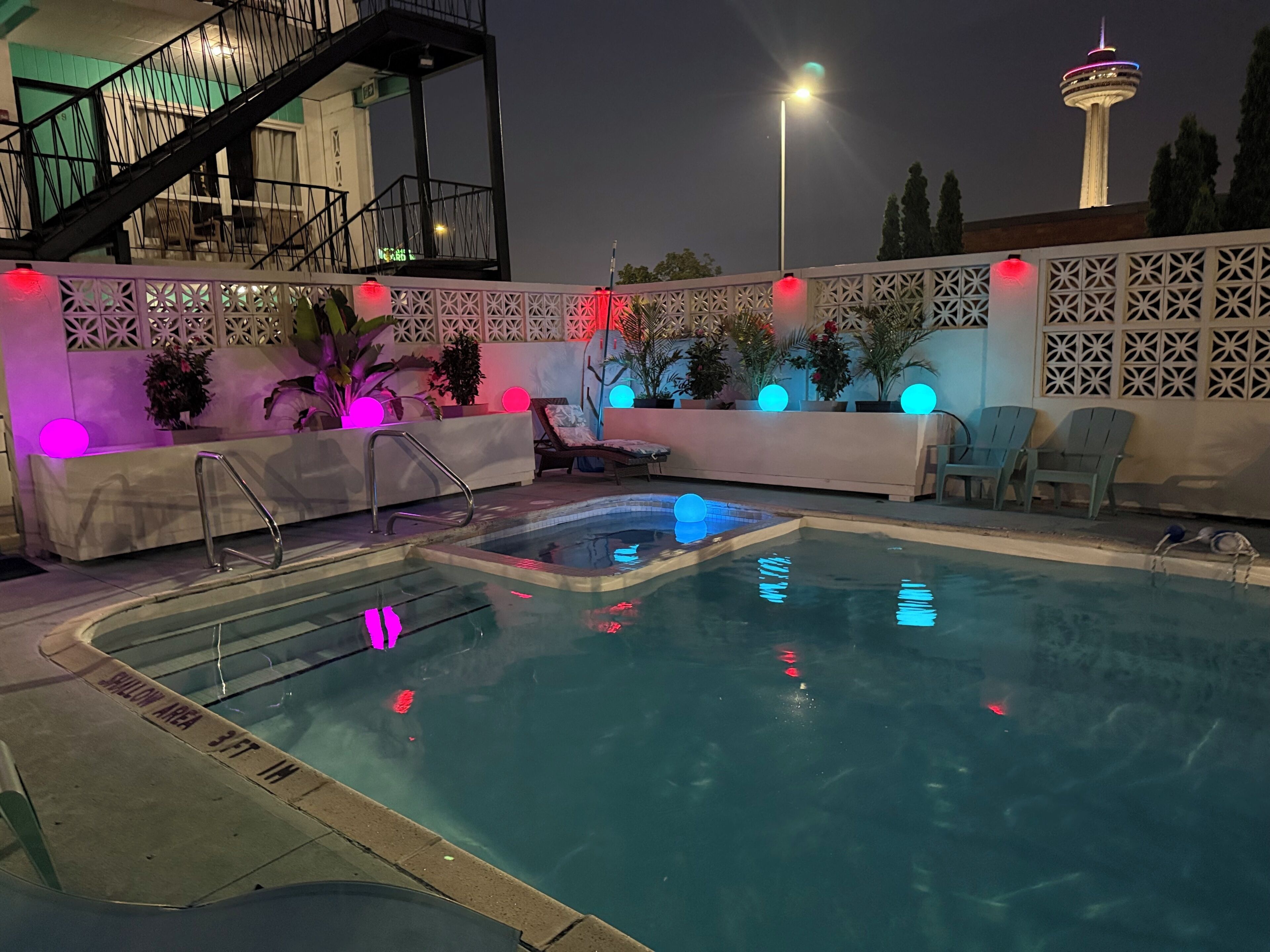 Seasonal outdoor pool, open 9:00 AM to 9:00 PM, sun loungers