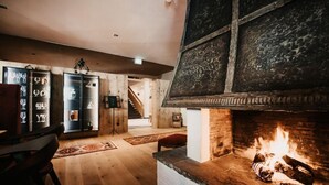 Nội thất