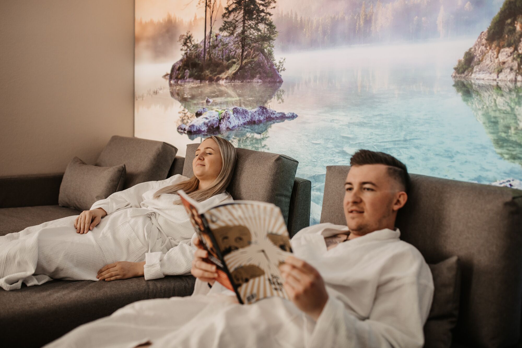 sauna, steam room, body treatments, hot stone massages