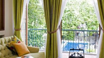 Executive Deluxe | Balcony view