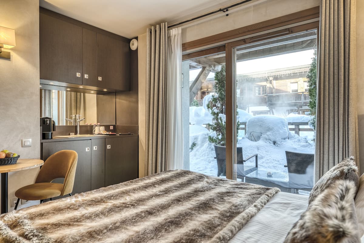Habitación, Terraza | Ropa de cama de alta calidad y caja de seguridad en la habitación