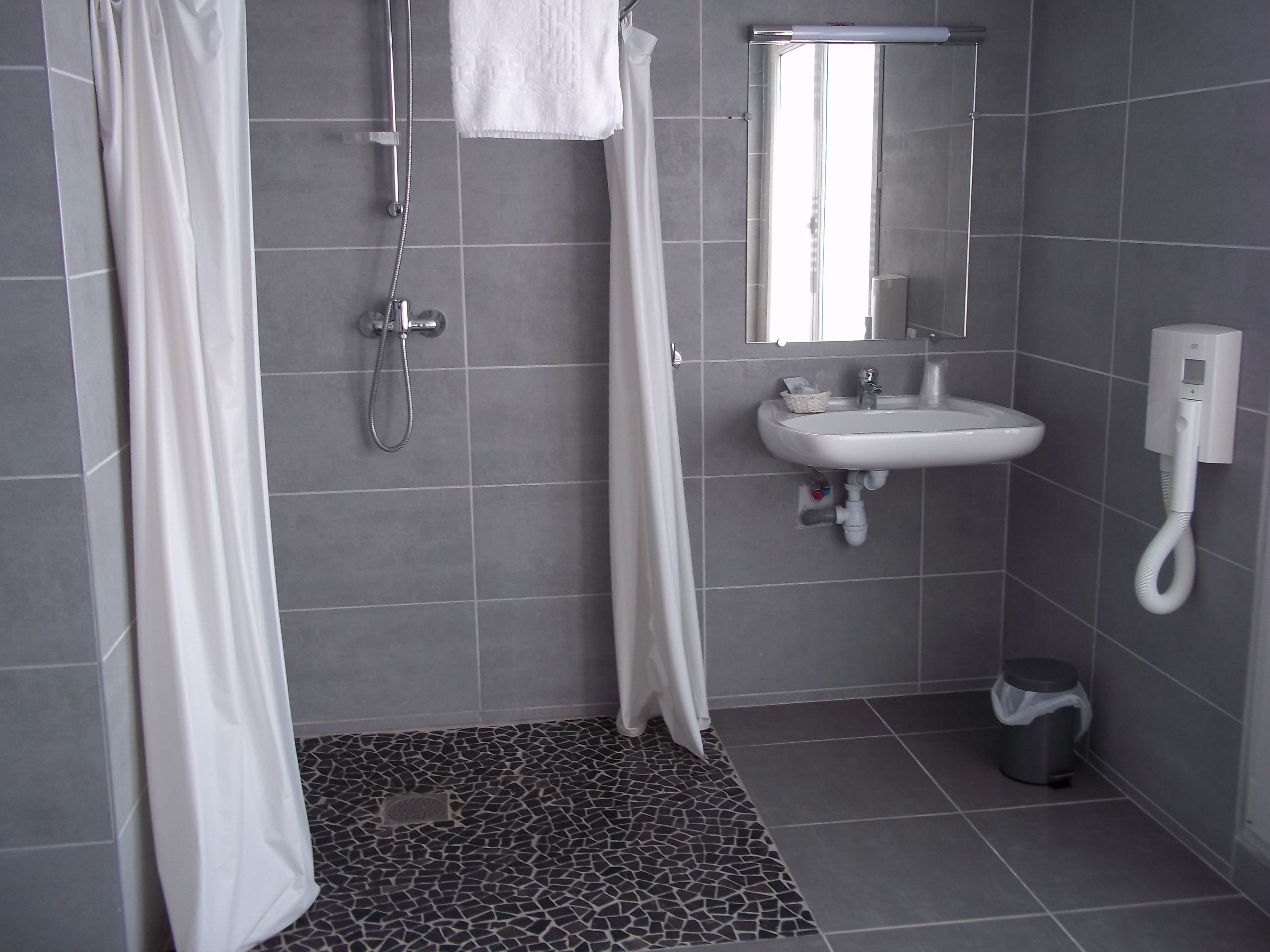 Hair dryer, towels