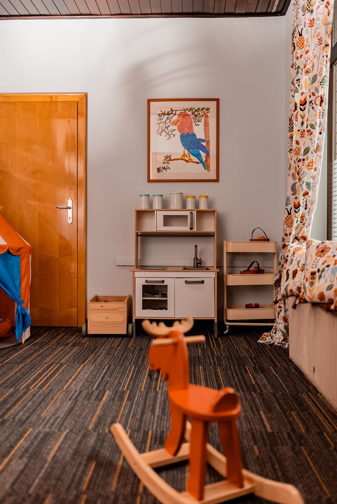 children’s play area – indoor