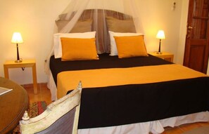 In-room safe, soundproofing, iron/ironing board, WiFi