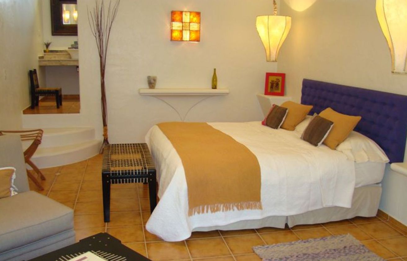 In-room safe, soundproofing, iron/ironing board, WiFi