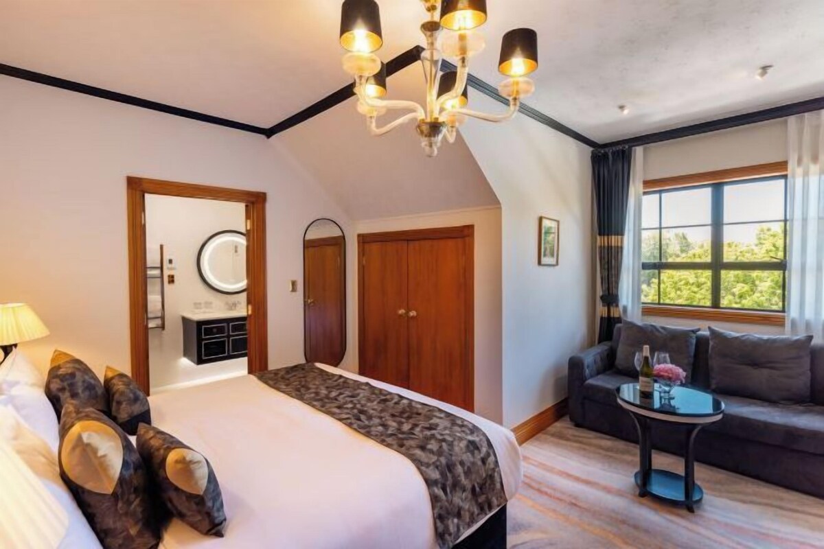 Ropa de cama de alta calidad y camas con pillow-top