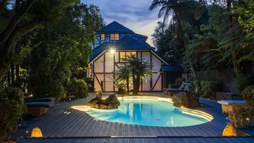 Alberca al aire libre