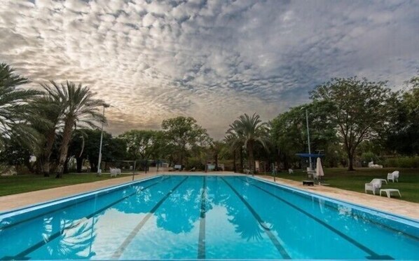 Outdoor pool, open 10 AM to 6 PM, pool umbrellas, pool loungers - Kalia Kibbutz Holiday Village (Kalya)