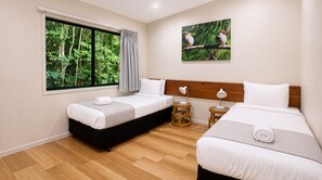 Lodge (4 Singles) | 1 bedroom, laptop workspace, iron/ironing board (on request), free WiFi