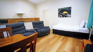 Lodge (King + Single) | Wohnbereich