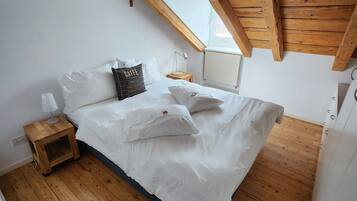 Panoramic-Penthouse, 3 Schlafzimmer (Apartement) | Hochwertige Bettwaren, Minibar, Zimmersafe, Verdunkelungsvorhänge
