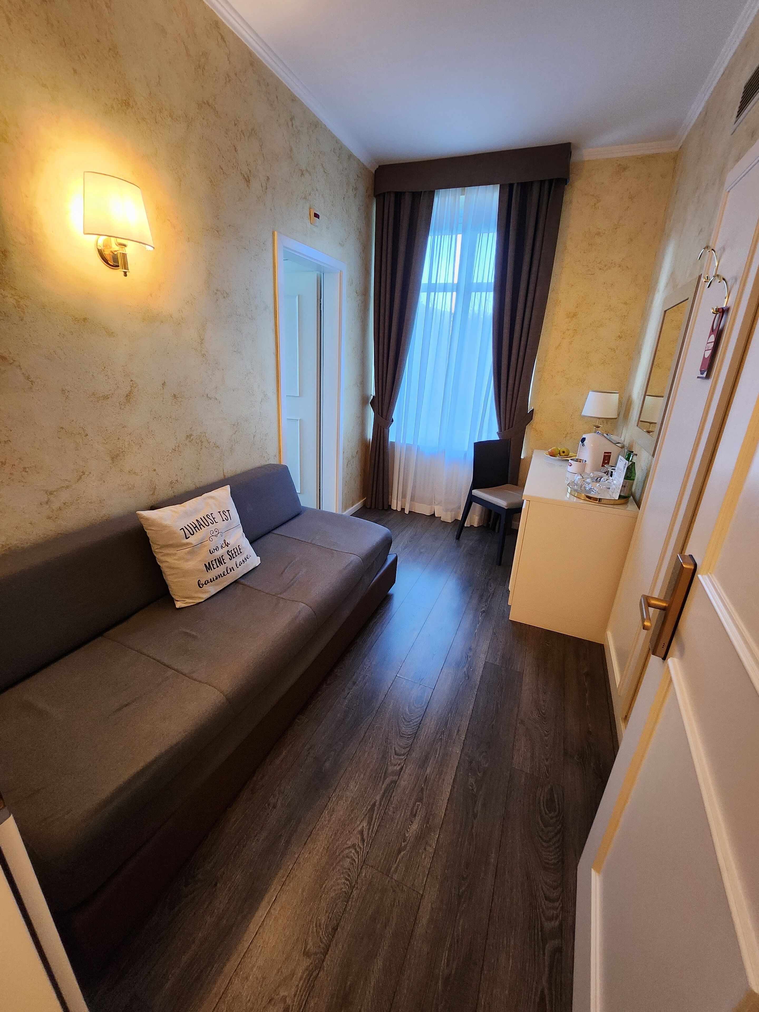 superior double room, balcony, lake view | 1 bedroom, premium bedding, minibar, in-room safe