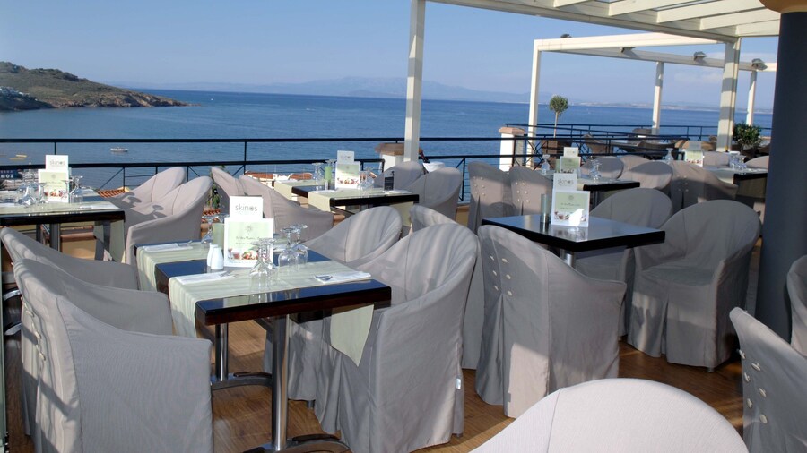 Sea View Resorts & Spa