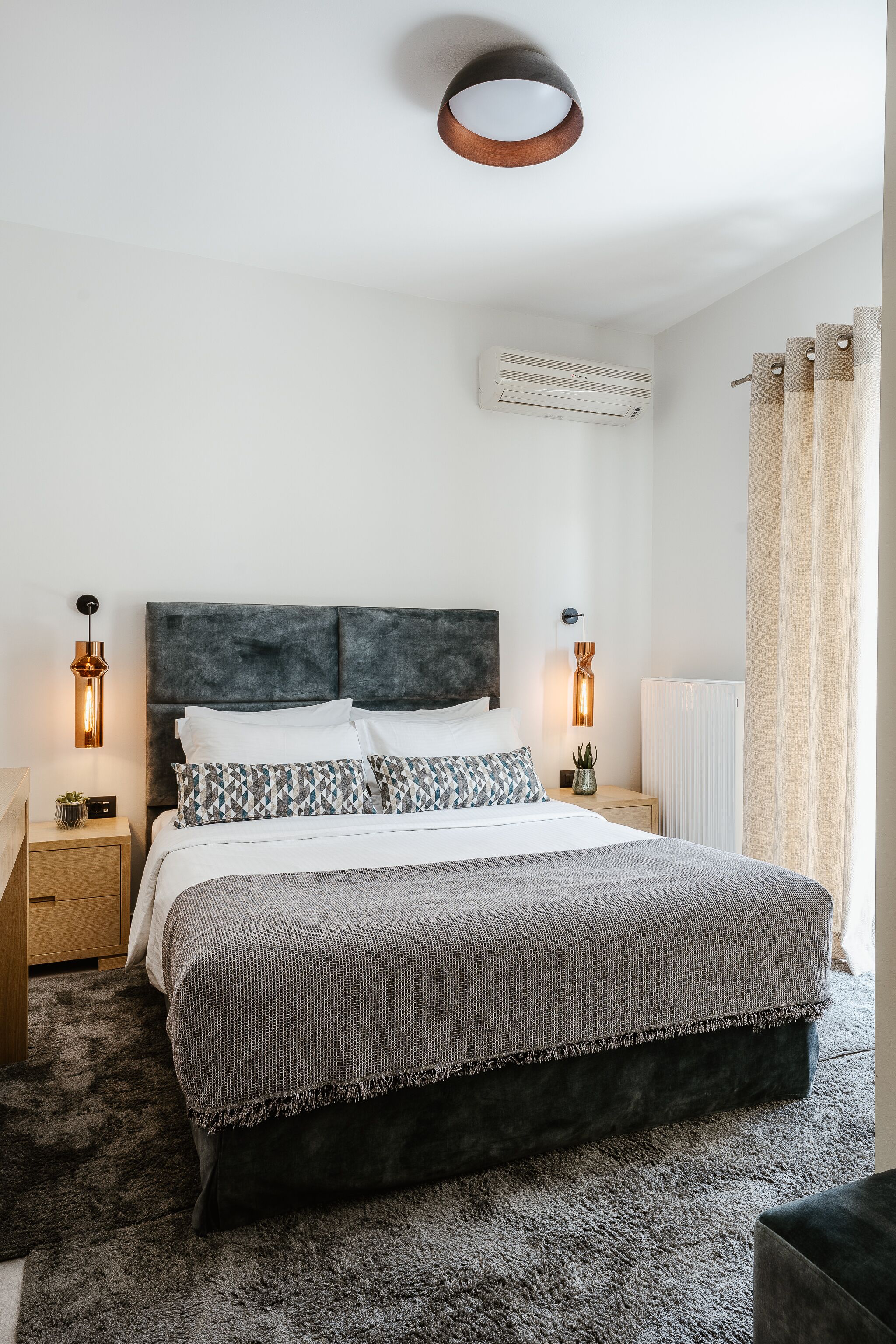 1 Schlafzimmer, hochwertige Bettwaren, Daunenbettdecken, Zimmersafe