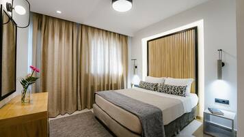 1 bedroom, premium bedding, down duvets, in-room safe
