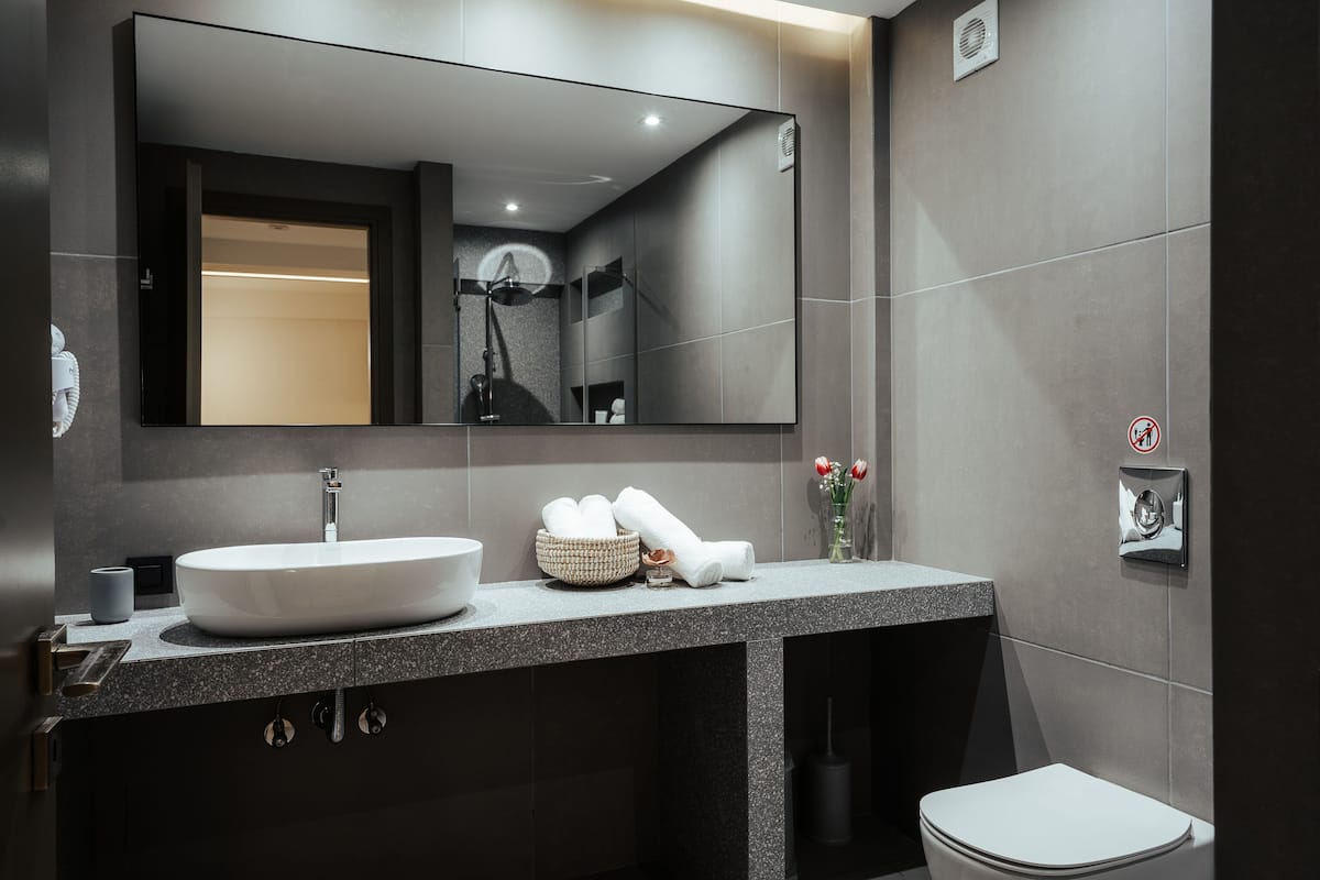 luxury apartment, ground floor | cleanliness standards