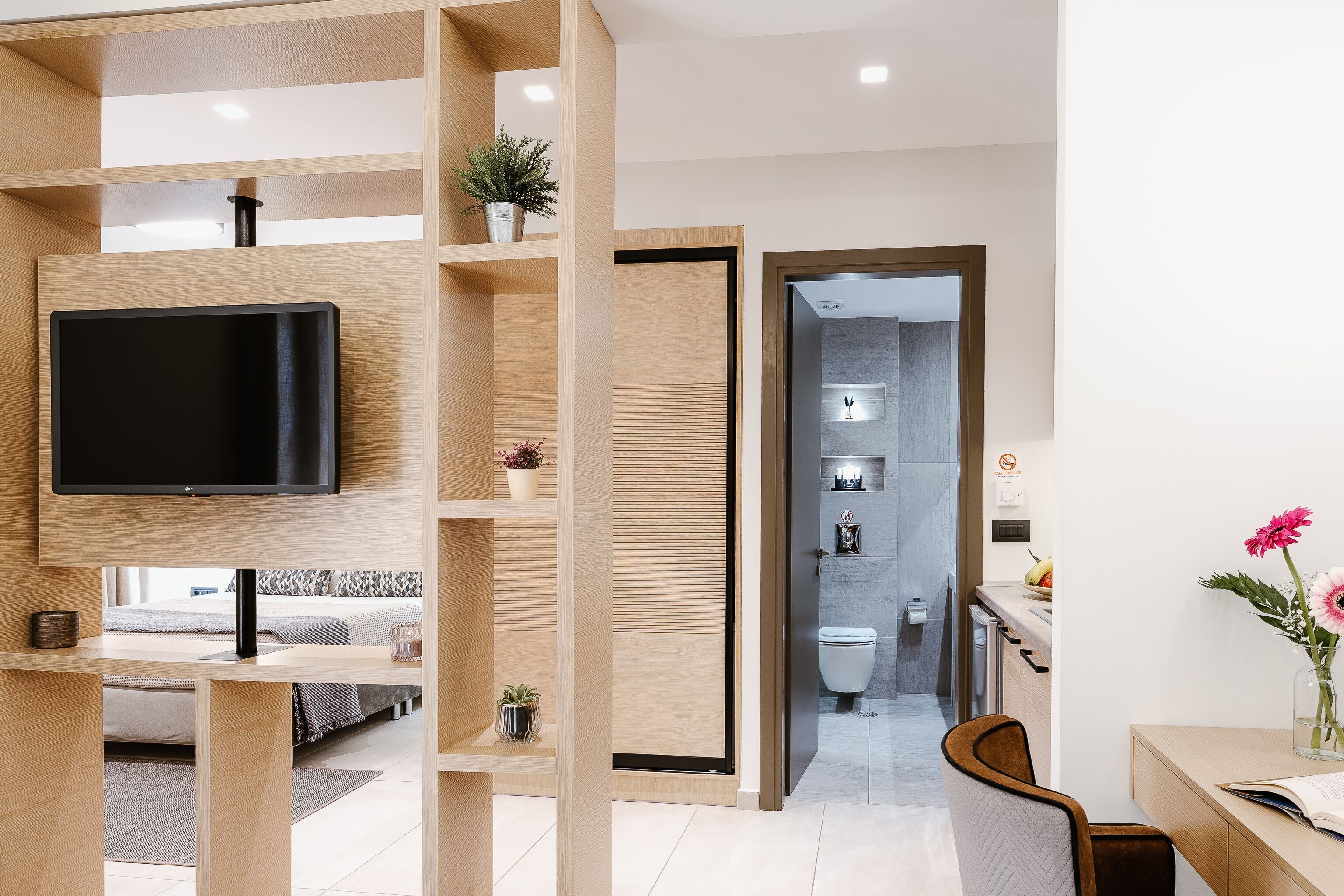 1 Schlafzimmer, hochwertige Bettwaren, Daunenbettdecken, Zimmersafe
