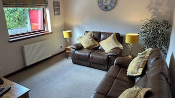 Courtyard Flat | Living area | TV, DVD player, iPod dock