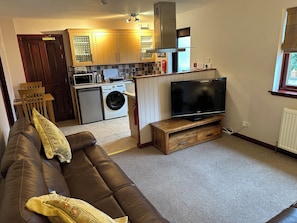 Living area - Dunhallin House (Inverness)