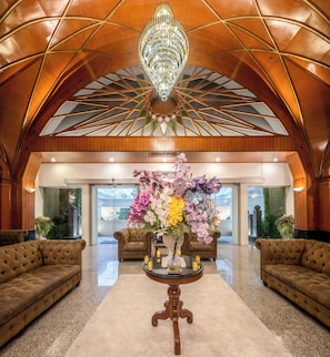 숙박 시설 입구