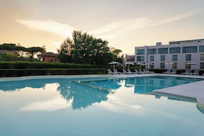 Seasonal outdoor pool - Smy Pisa Plaza (Pisa)